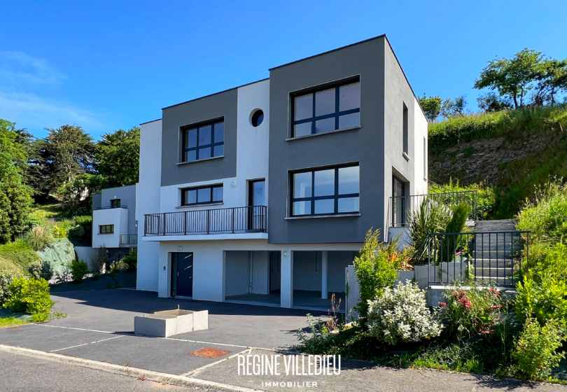 Maison d’architecte avec ascenseur