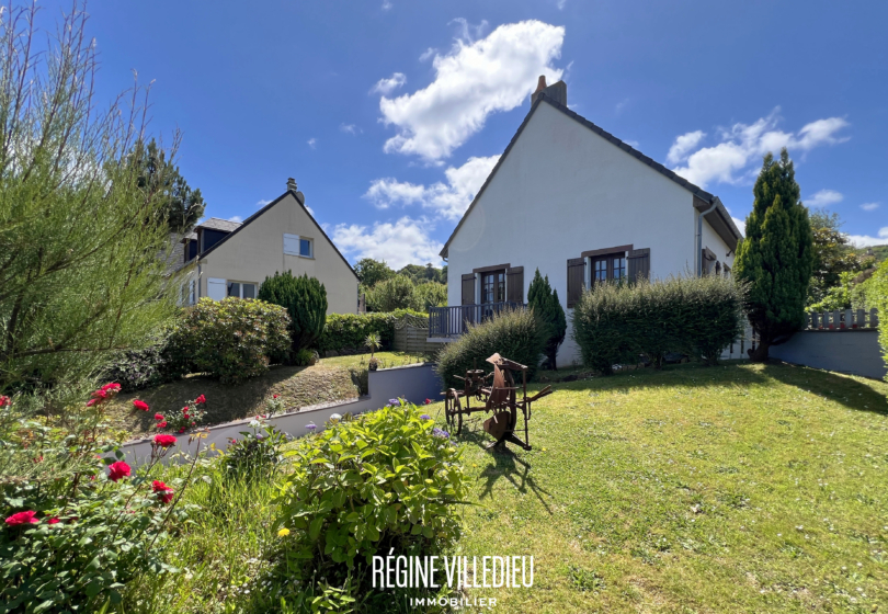 Maison avec jardin proche de la mer