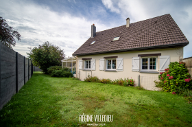 Maison avec véranda et jardin sud au calme