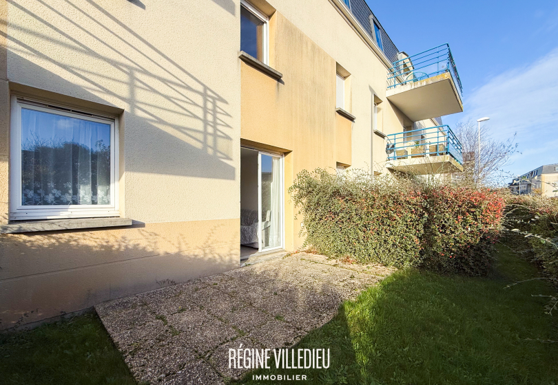 Appartement avec jardin et terrasse